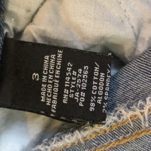 Dollhouse Alexa Ankle Cropped Jeans - Picture 7 of 9